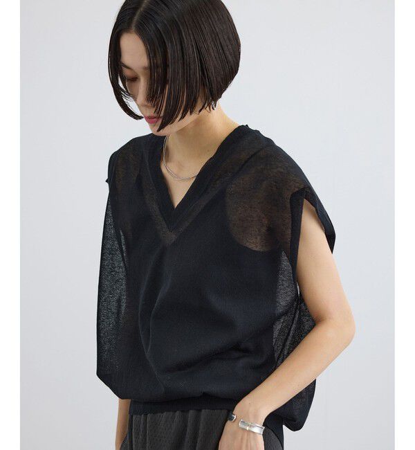 SALON adam et rope'「コットンリネンシアーVネックベスト」|ベスト・ジレ|ブラック(01)