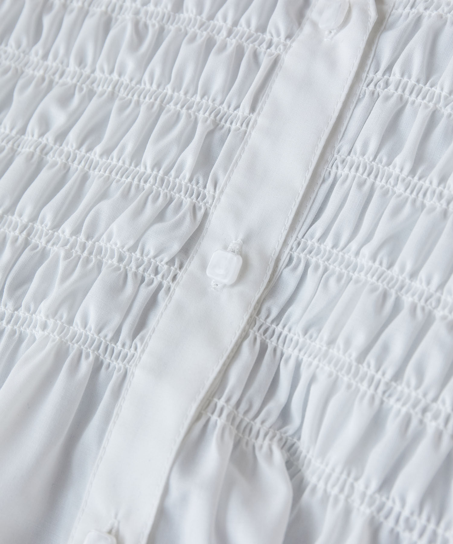 VIS「【洗える】ゆるVネックシャーリングシャツブラウス」|シャツ・ブラウス|