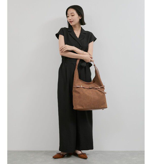 VIS「【A4収納】フロントベルトソフトショルダーバッグ」|ショルダー・メッセンジャー|