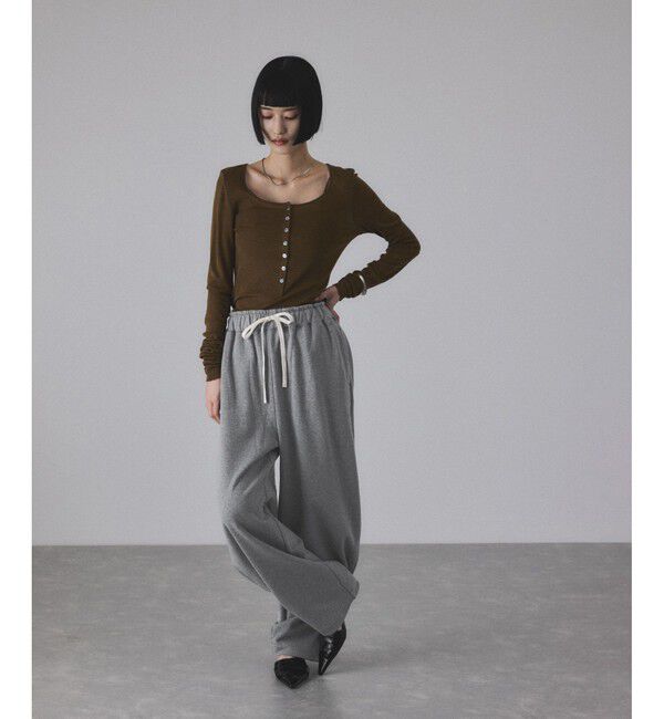 ADAM ET ROPE'「【サステナブル】カーブスウェットパンツ」|チノ|