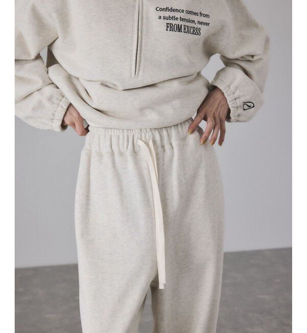 ADAM ET ROPE'「【サステナブル】カーブスウェットパンツ」|チノ|