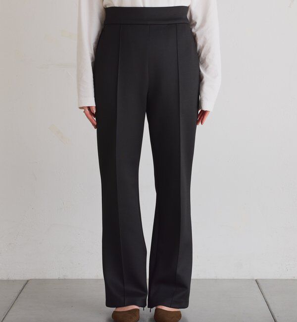  「ピンタックセミフレアーパンツ」|チノ|