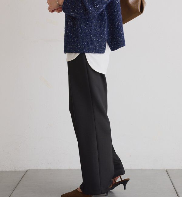  「ピンタックセミフレアーパンツ」|チノ|