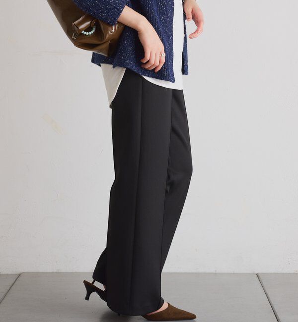  「ピンタックセミフレアーパンツ」|チノ|