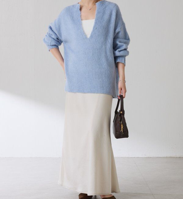  「エアリー深Vニット」|ニット・セーター|