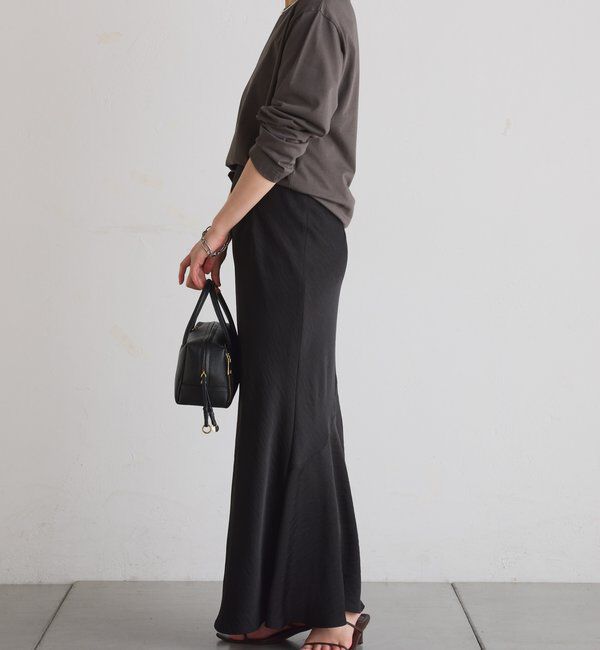  「【IDE監修大きめサイズ/WEB限定リバイバル】サテンマーメイドスカート」|スカート|