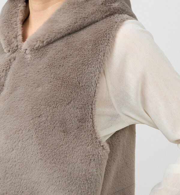  「【シーズンムード高まる】エコファーフードジレ」|ベスト・ジレ|