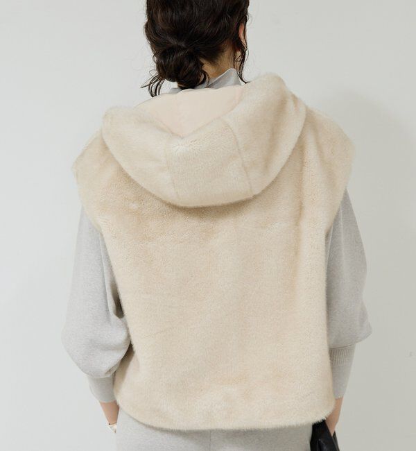  「【プラスワンで着映え！】フーディーファーベスト」|ベスト・ジレ|