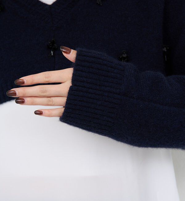  「【25th記念アイテム】ビジューショートVニット」|ニット・セーター|