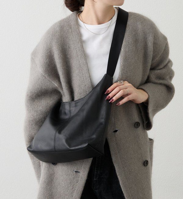  「レザーホーボーバッグ M」|ショルダー・メッセンジャー|