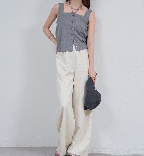  「ビージーフラワースラックス」|チノ|