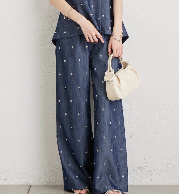  「ビージーフラワースラックス」|チノ|