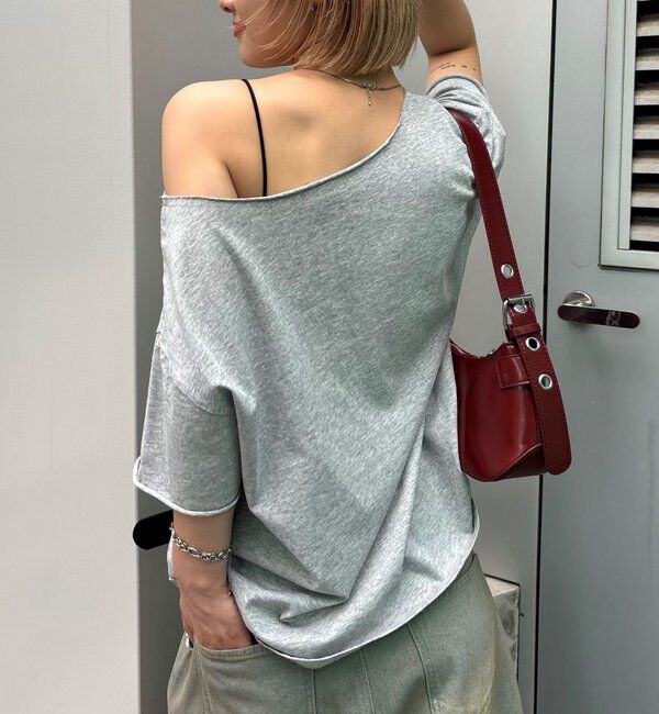  「【新色追加】エリオットオフショルTEE」|Tシャツ・カットソー|