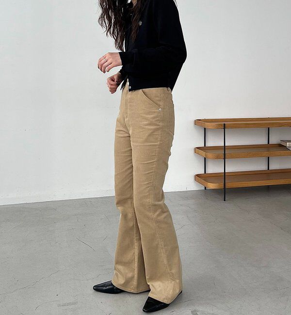  「【新色/レイヤード対応】コーデュロイフレアパンツ」|チノ|