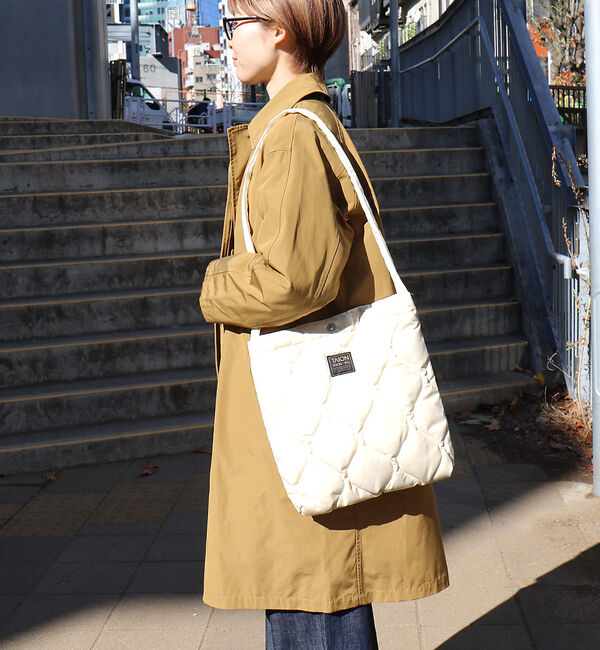 collex「【WEB限定】【TAION】ミリタリー クロスボディダウンバッグM」|ショルダー・メッセンジャー|オフホワイト