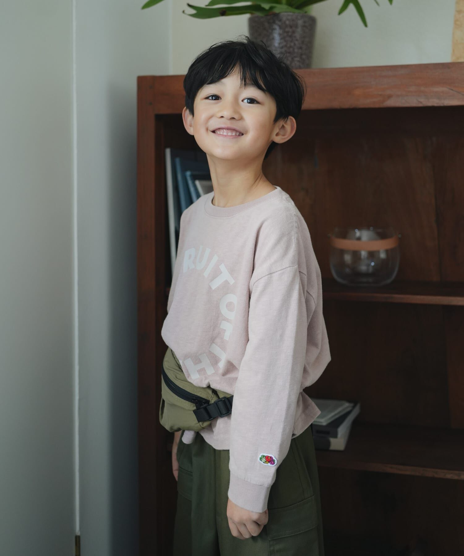 URBAN RESEARCH DOORS「『別注』FRUIT OF THE LOOM&times;DOORS　サークルロゴ長袖Tシャツ(KIDS)」|その他|