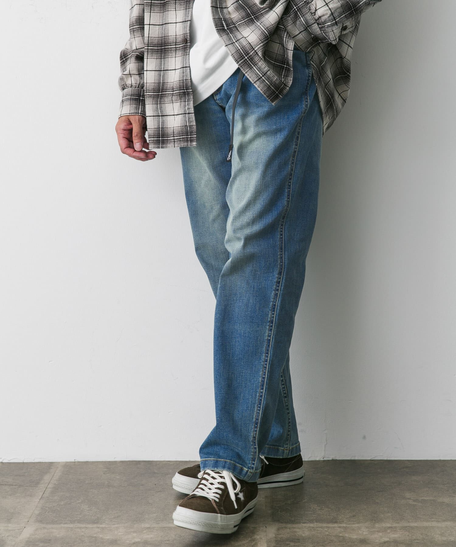 URBAN RESEARCH DOORS「『別注』Gramicci　Mountain Tuck Pants」|デニム|