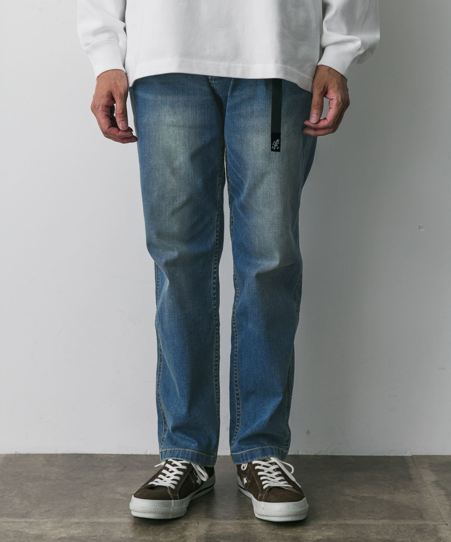 URBAN RESEARCH DOORS「『別注』Gramicci　Mountain Tuck Pants」|デニム|