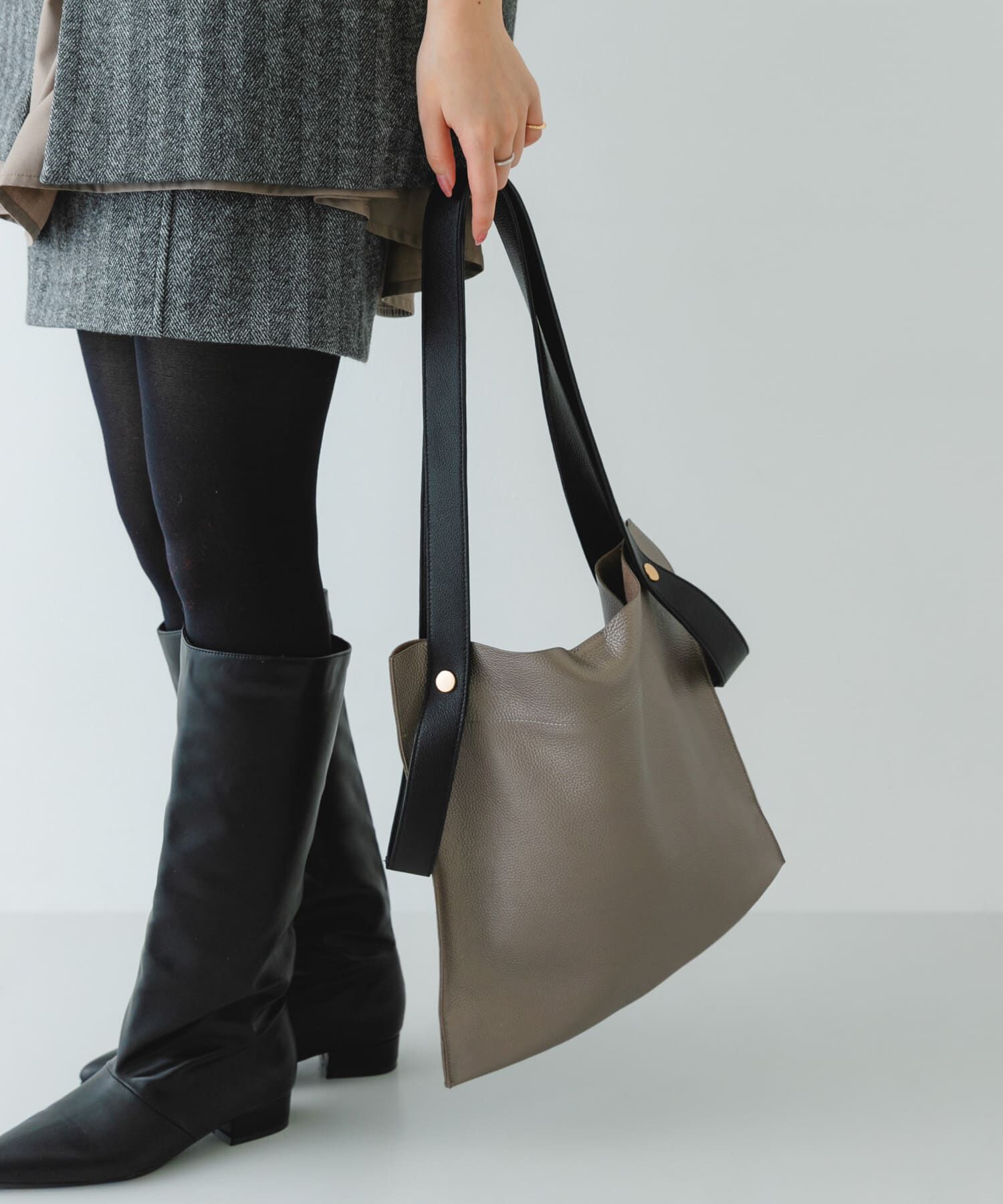 RODE SKO「『一部別注カラー』BEAURE　カウレザー2デザインベルトバッグ」|トートバッグ|