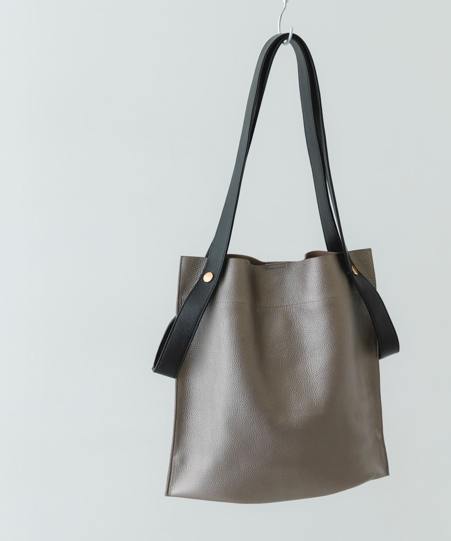 RODE SKO「『一部別注カラー』BEAURE　カウレザー2デザインベルトバッグ」|トートバッグ|