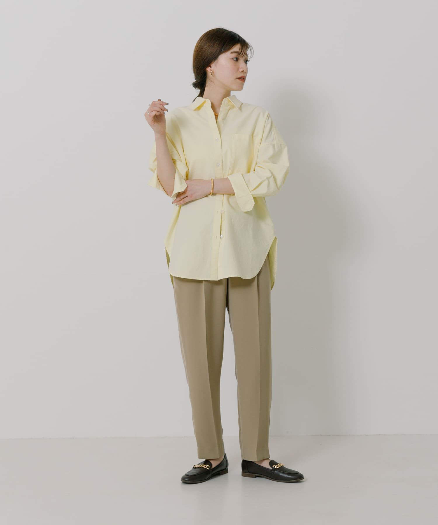 URBAN RESEARCH「ライトサテンドロストテーパードパンツ」|その他|