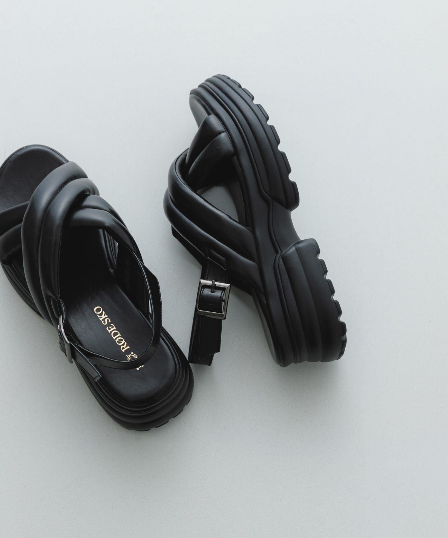 RODE SKO「パテッドボリュームソールサンダル」|サンダル|