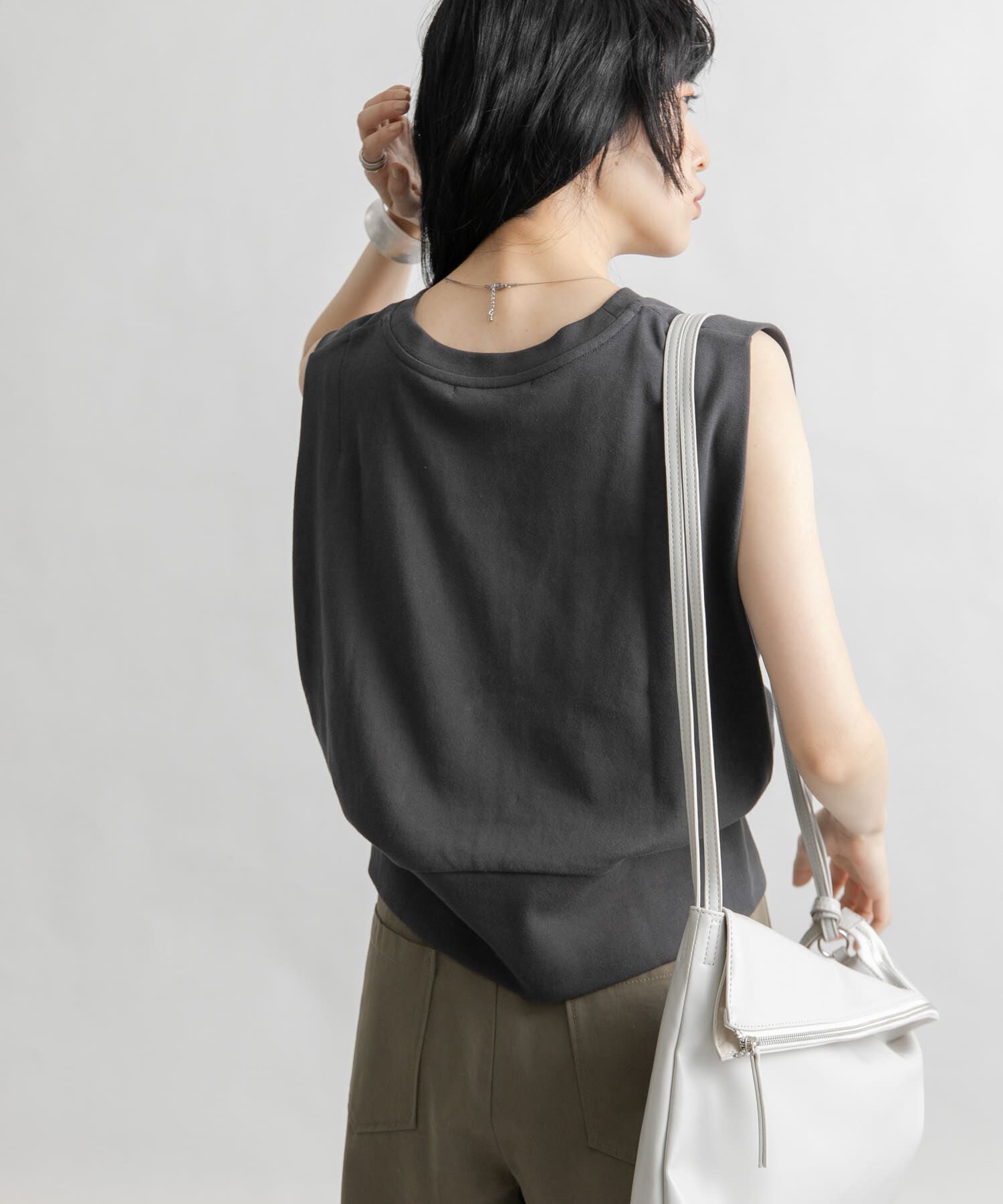  「ノースリーブプリントカットソー」|Tシャツ・カットソー|