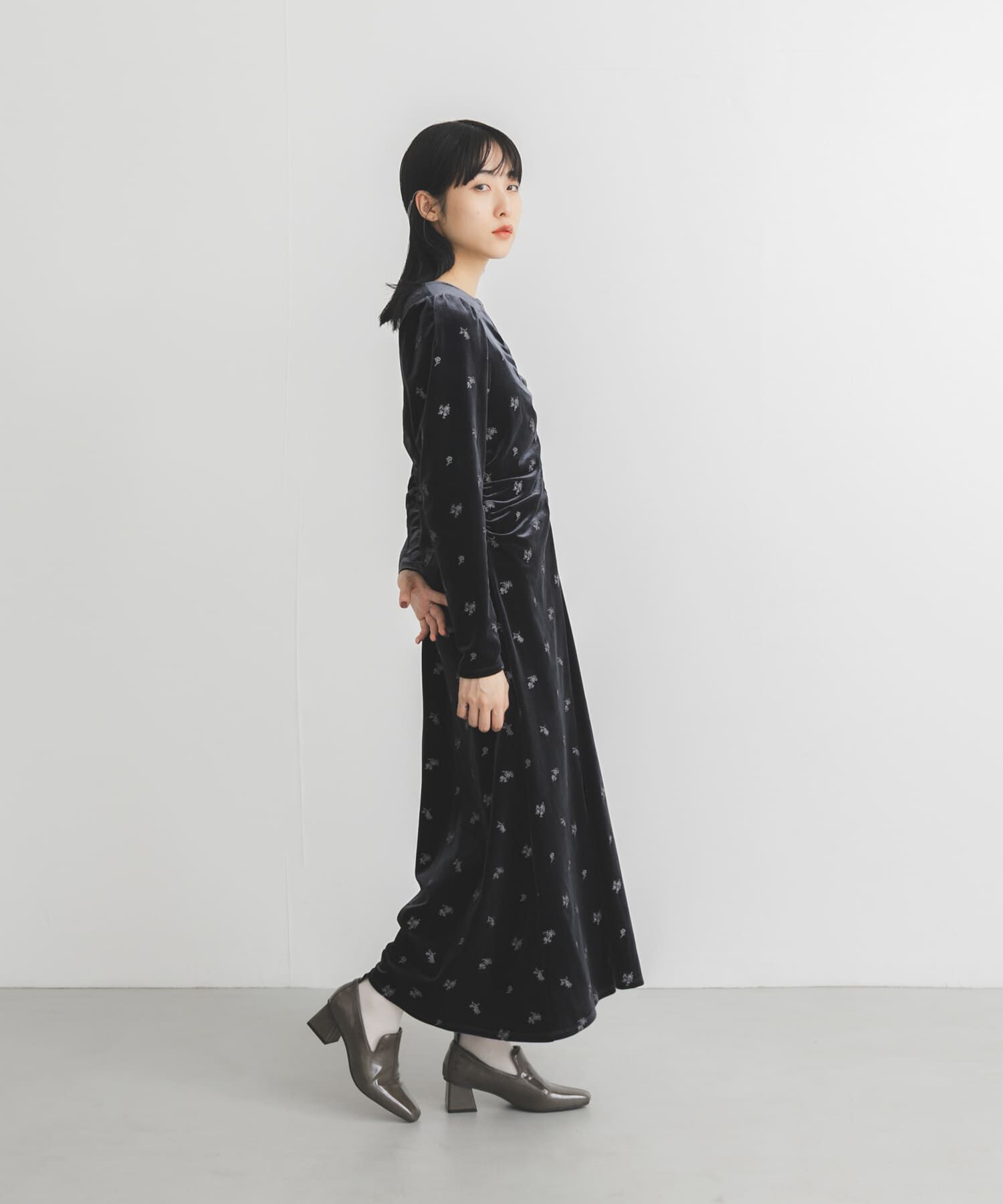  「ベロアシャーリングドレス」|ワンピース|