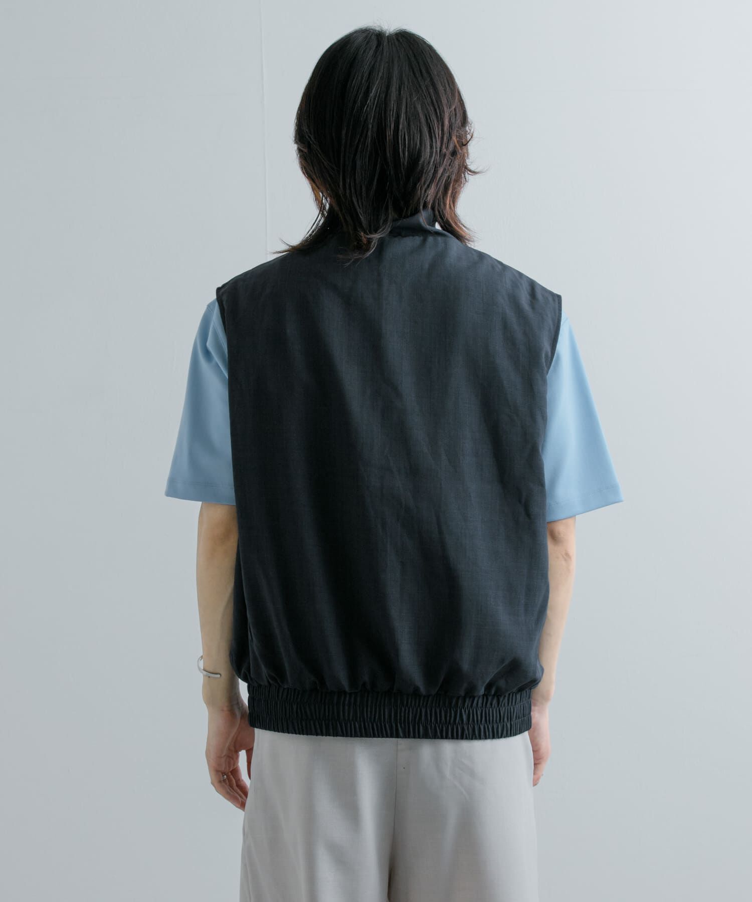 SENSE OF PLACE by URBAN RESEARCH「『ｲｰｼﾞｰｹｱ/ｾｯﾄｱｯﾌﾟ対応』ﾘﾈﾝﾗｲｸｽﾀﾝﾄﾞｶﾗｰW  」|ベスト・ジレ|