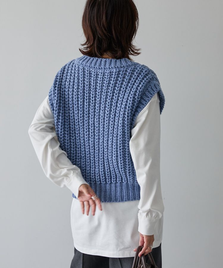 AMERICAN HOLIC「ローゲージVネックニットベスト」|ベスト・ジレ|