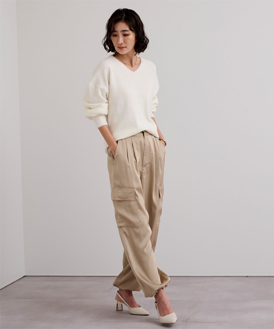 ur's「ウールブレンドVネックニットプルオーバー」|ニット・セーター|