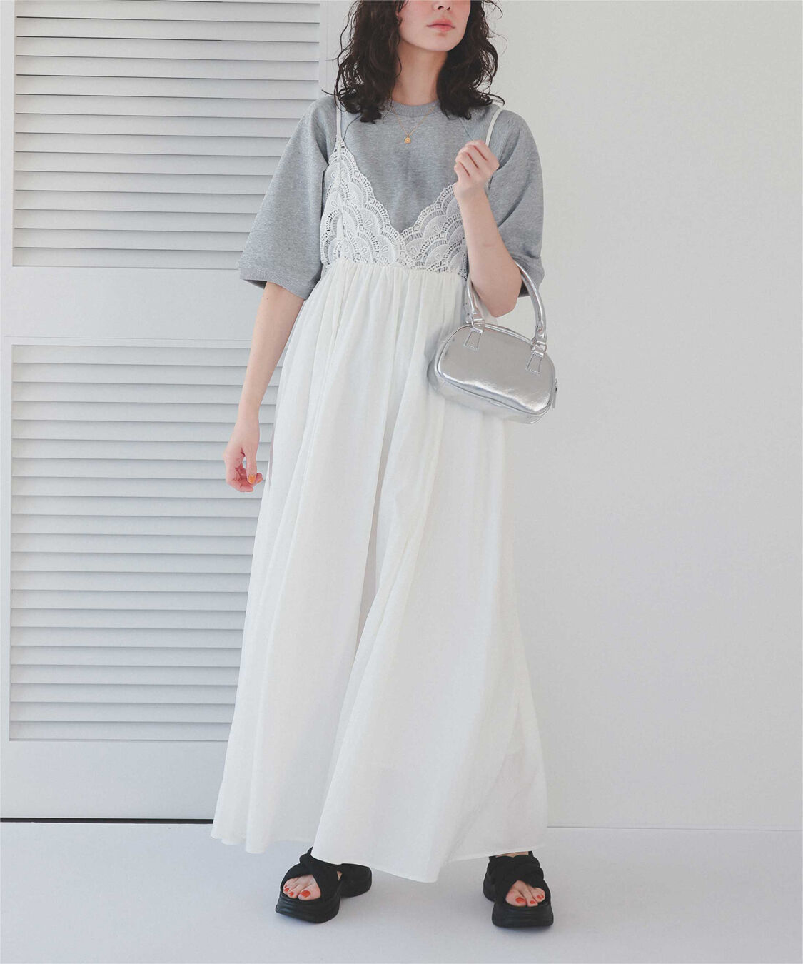 titivate「クロスパデットサンダル」|サンダル|