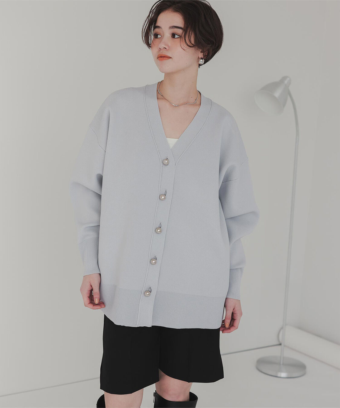 titivate「釦デザインニットカーディガン」|ニット・セーター|グレイッシュブルー