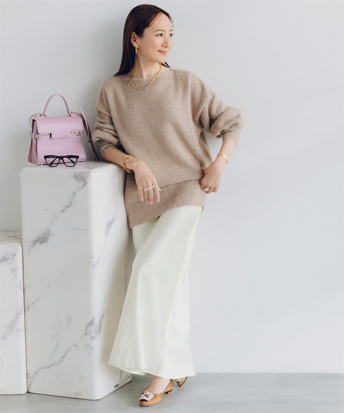 ur's「【星玲奈さんコラボアイテム】ヤクライクボートネックボリュームスリーブニット」|ニット・セーター|