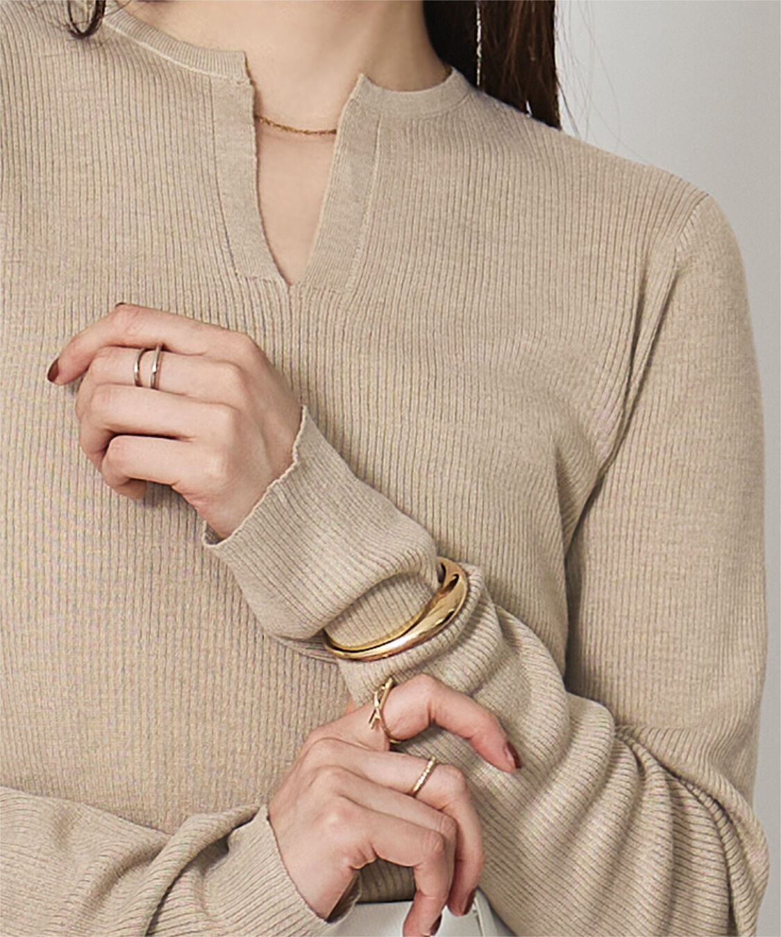 ur's「チクチクしないウールブレンドキーネックリブニット」|ニット・セーター|