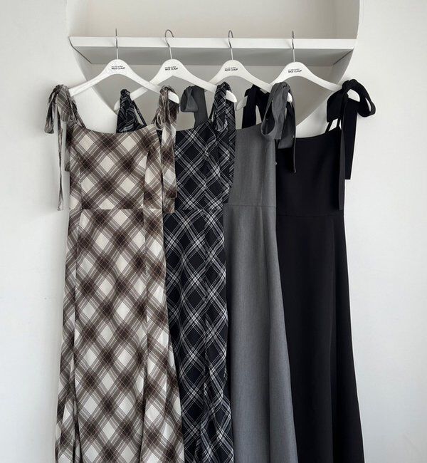  「【新色追加】着痩せ効果抜群/マイナス5キロ見えキャミワンピ」|ワンピース|