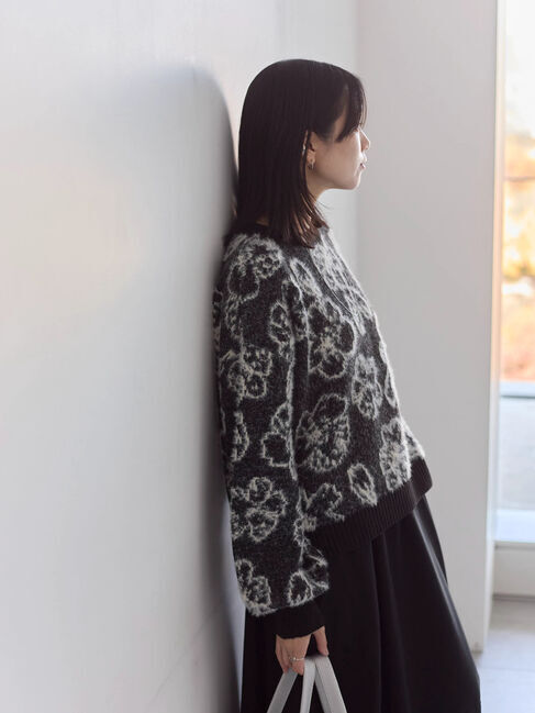 Samansa Mos2 blue「花柄シャギーニットプルオーバー」|ニット・セーター|