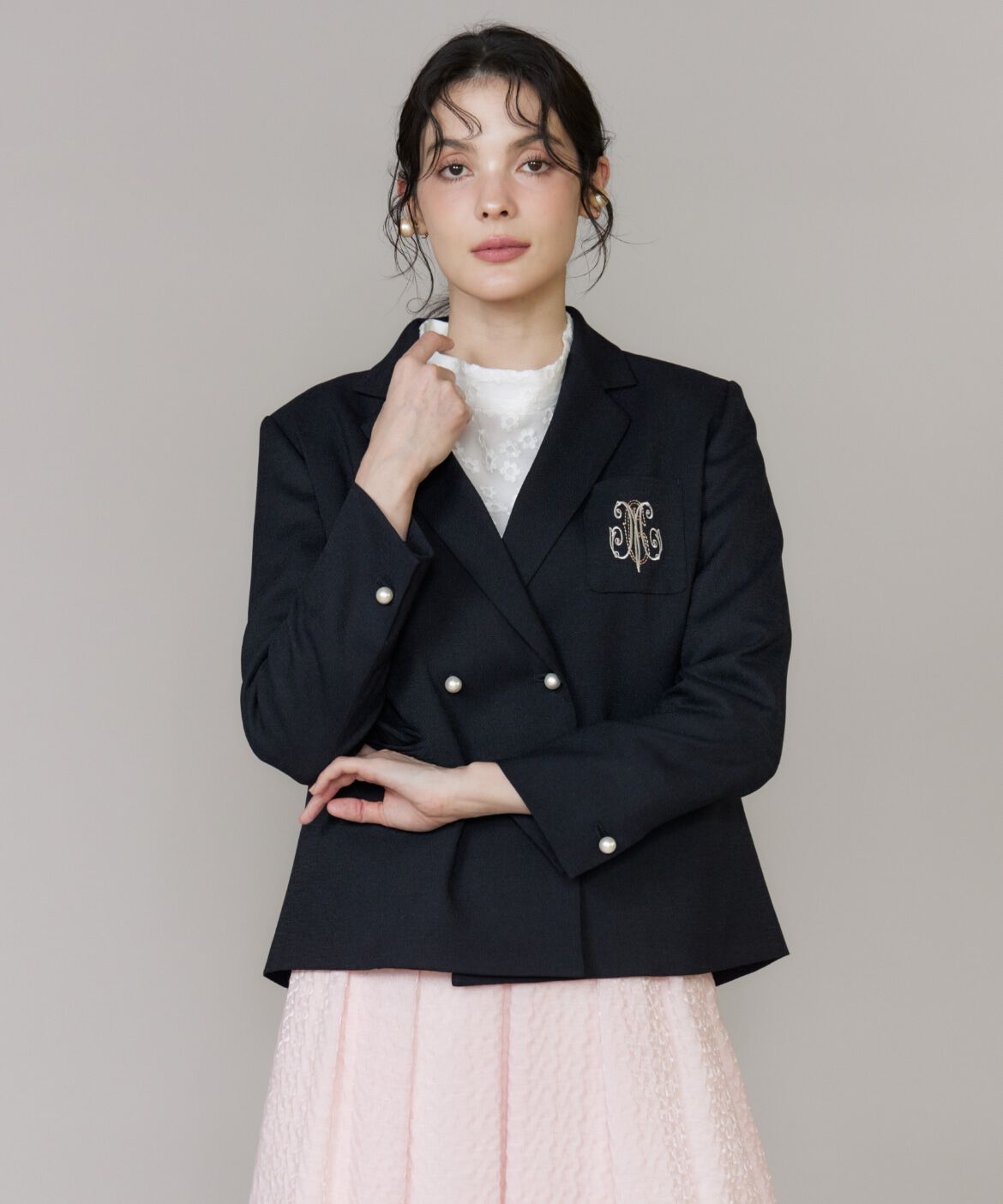 Maglie le cassetto「《M Maglie le cassetto》ロゴ刺繍パール釦ジャケット」|その他|ネイビー