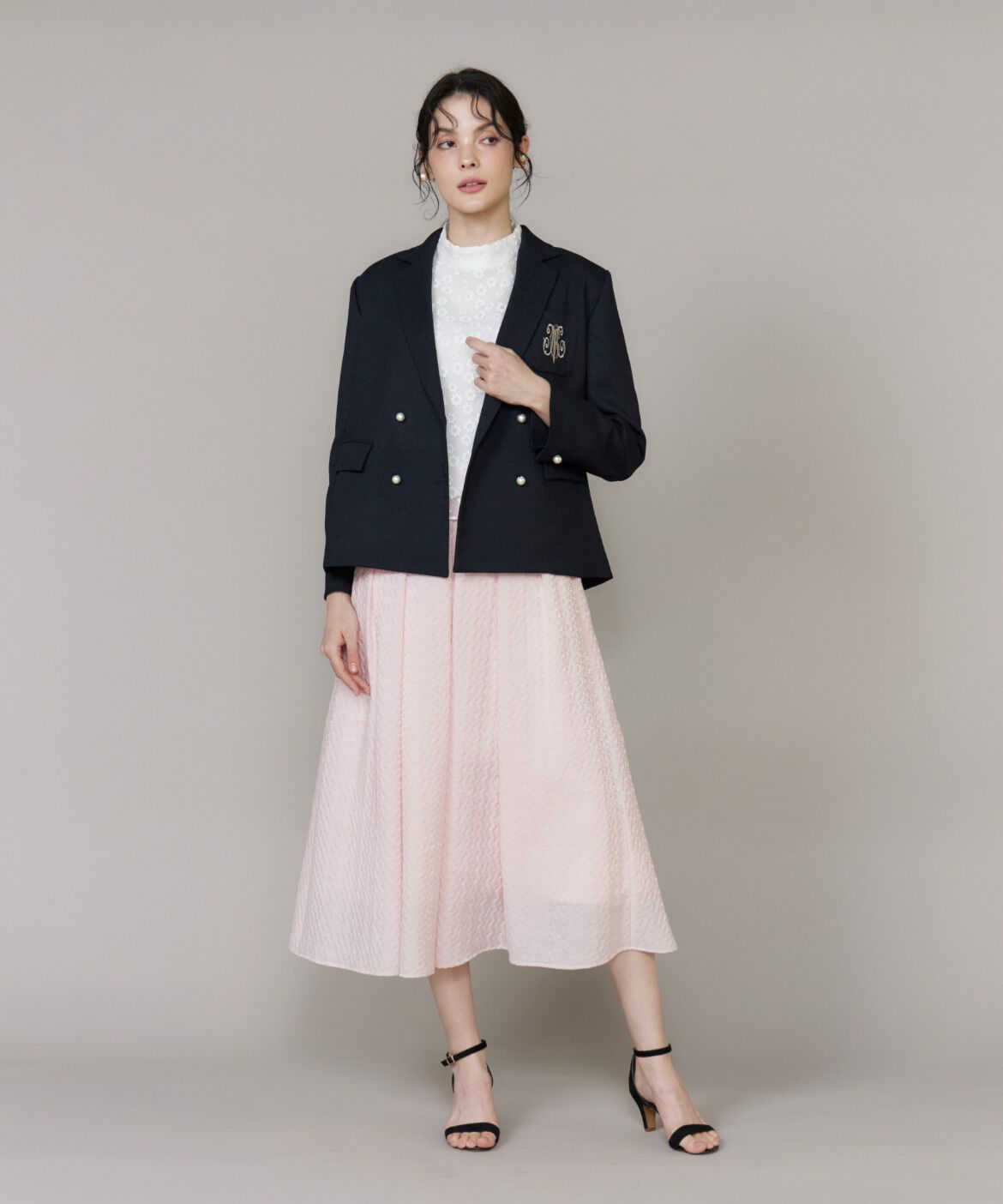 Maglie le cassetto「《大きいサイズ》ロゴ刺繍パール釦ジャケット《M Maglie le cassetto》」|その他|