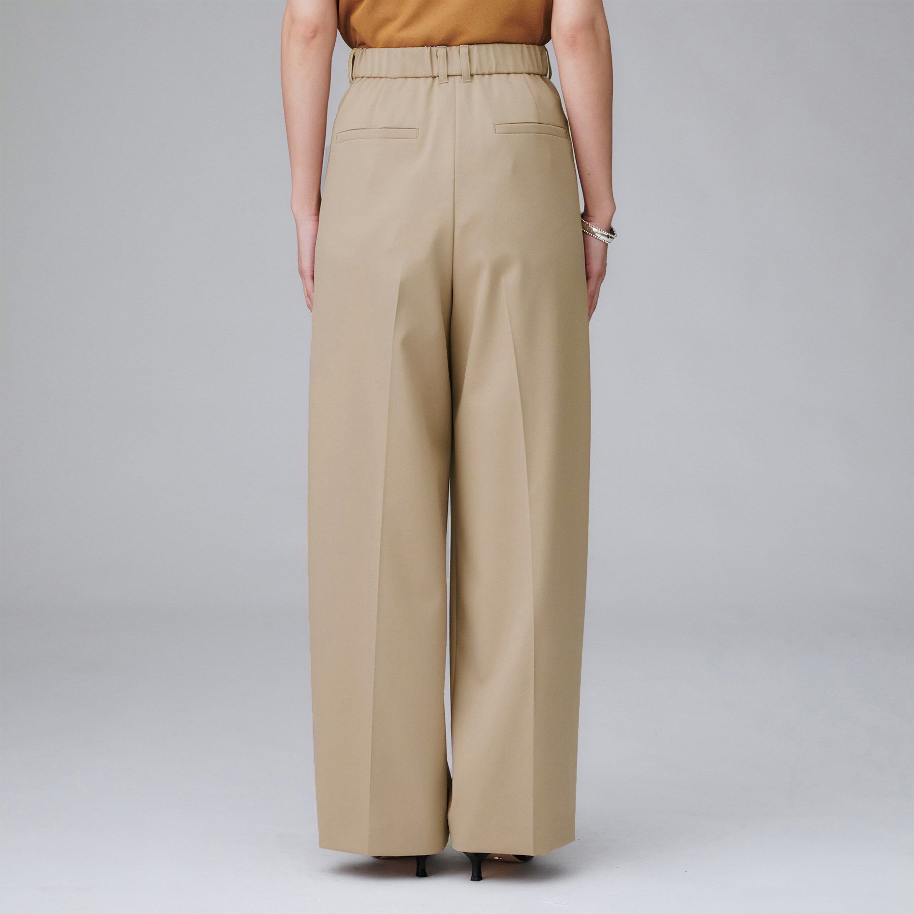 UNTITLED「【洗える/はっ水/後ろウエストゴム】ストレッチ2タックワイドパンツ」|その他|