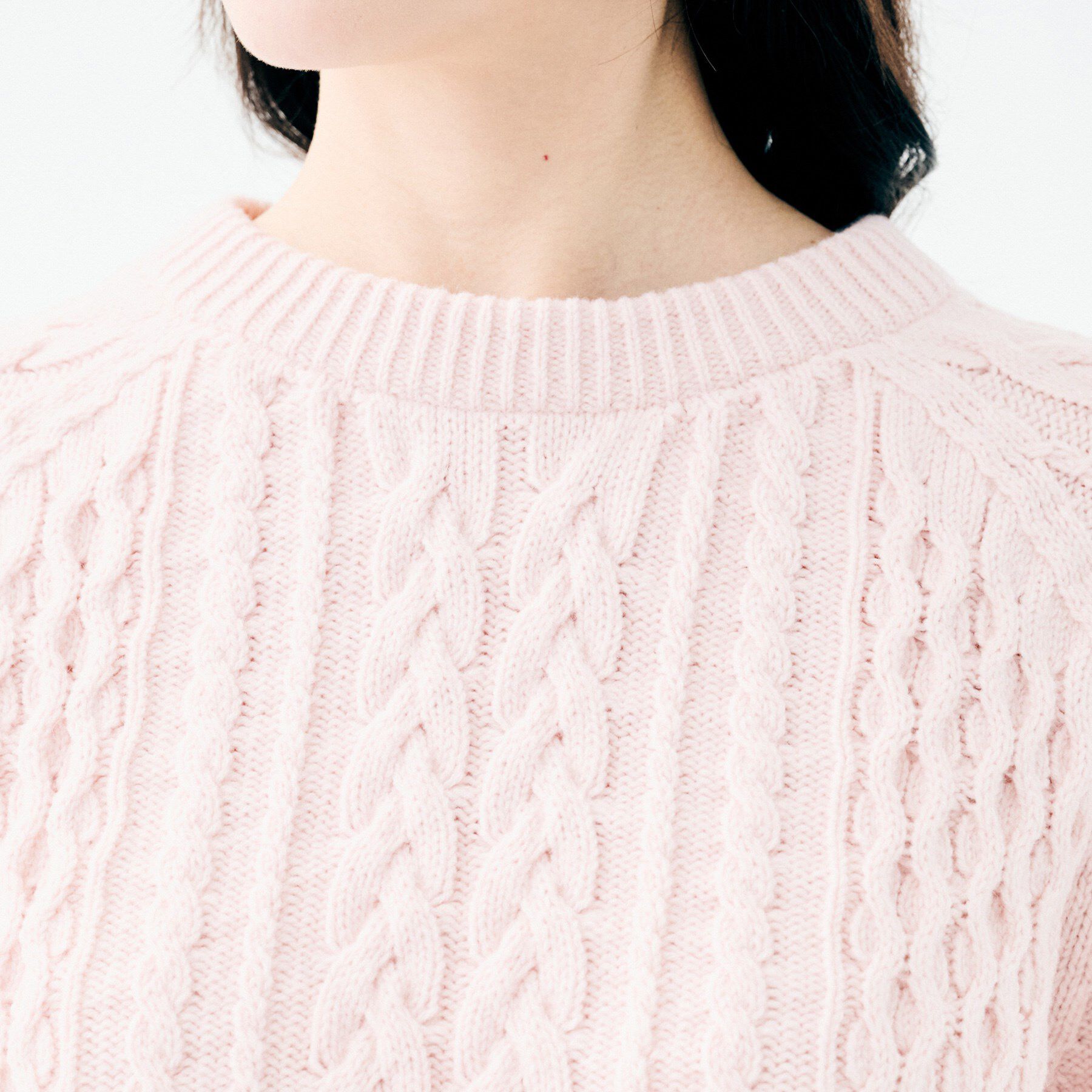 UNTITLED「【洗える】スポンディッシュ ケーブル柄ニット」|ニット・セーター|