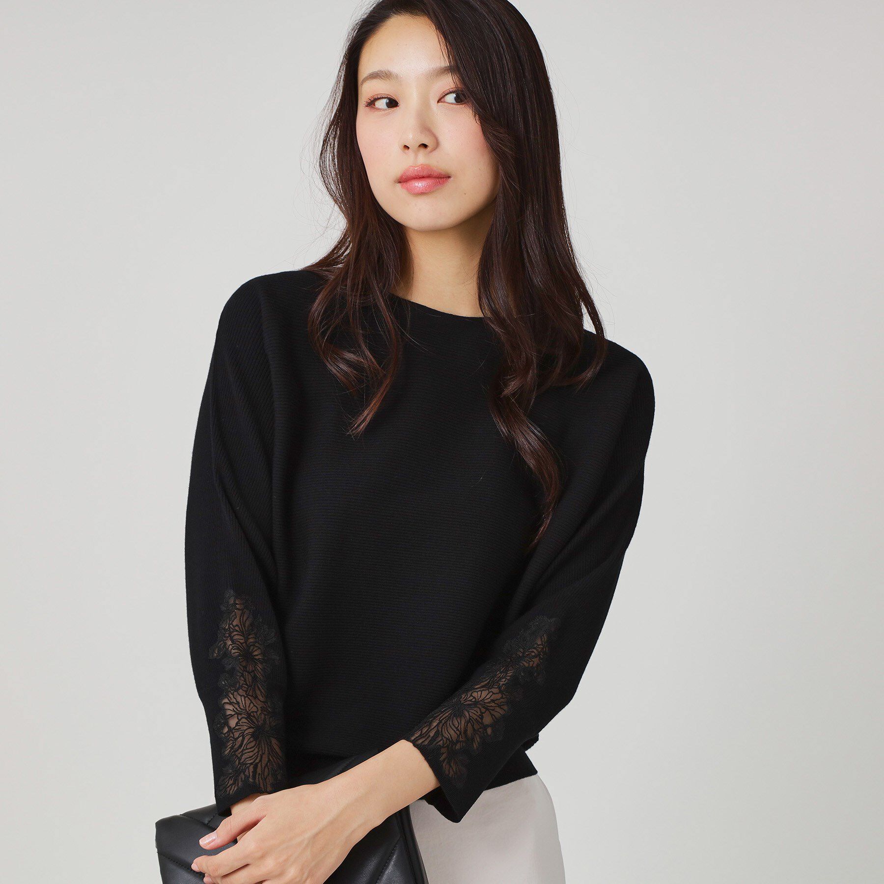 COUP DE CHANCE「【手洗い可】オーガンジー刺しゅうニットトップス」|ニット・セーター|ブラック(019)