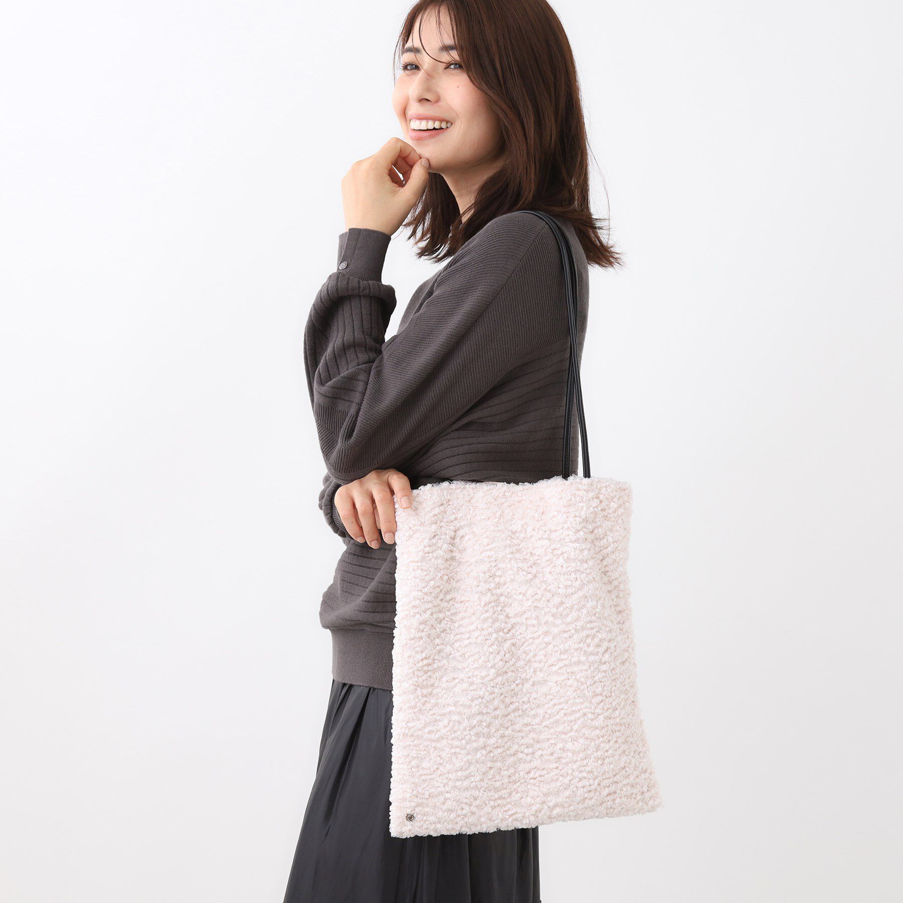 Reflect「【コーディネートのアクセントに◎】もこもこボアトートバッグ」|トートバッグ|