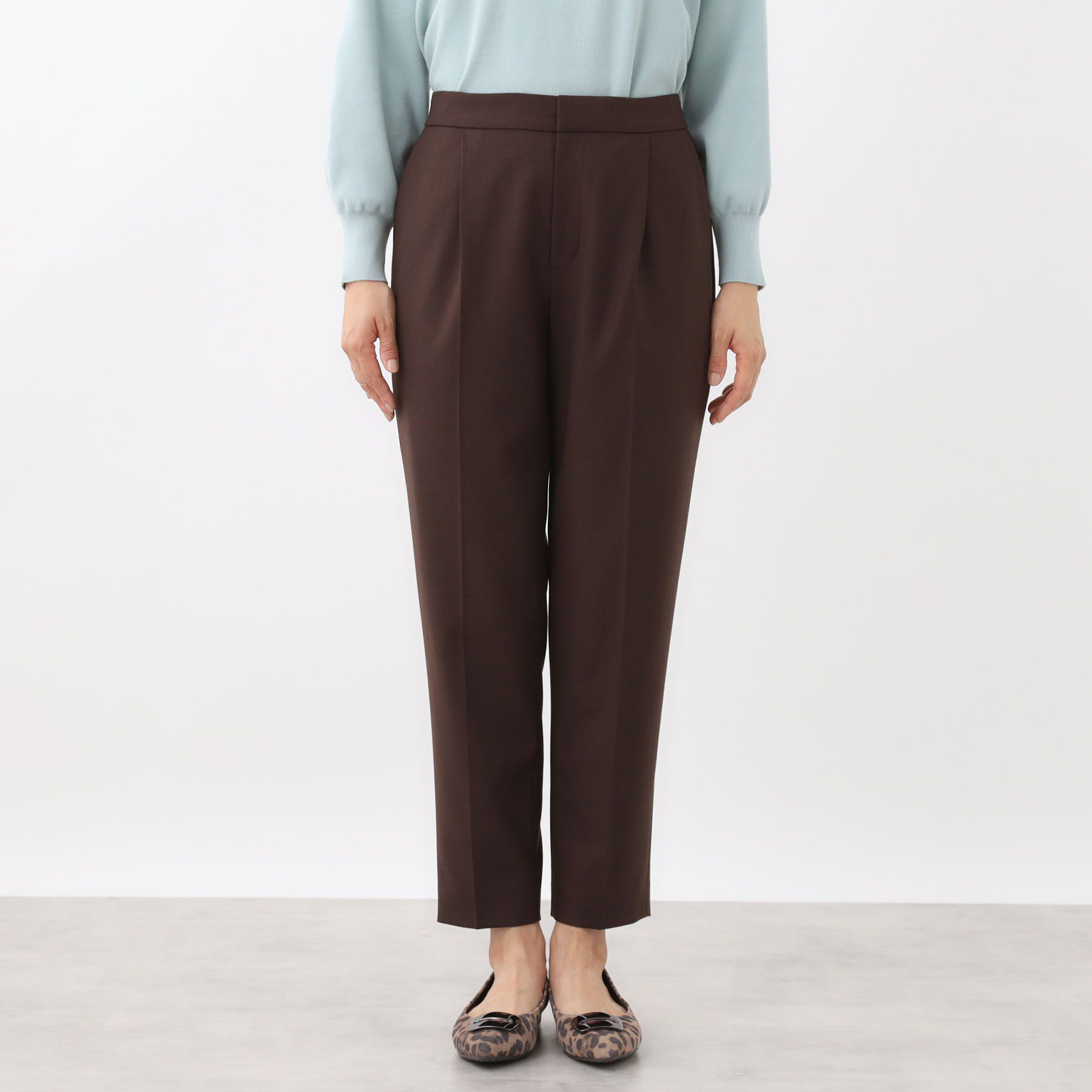 Reflect「【腰周りすっきり◎】センタープレス入りテーパードパンツ」|その他|