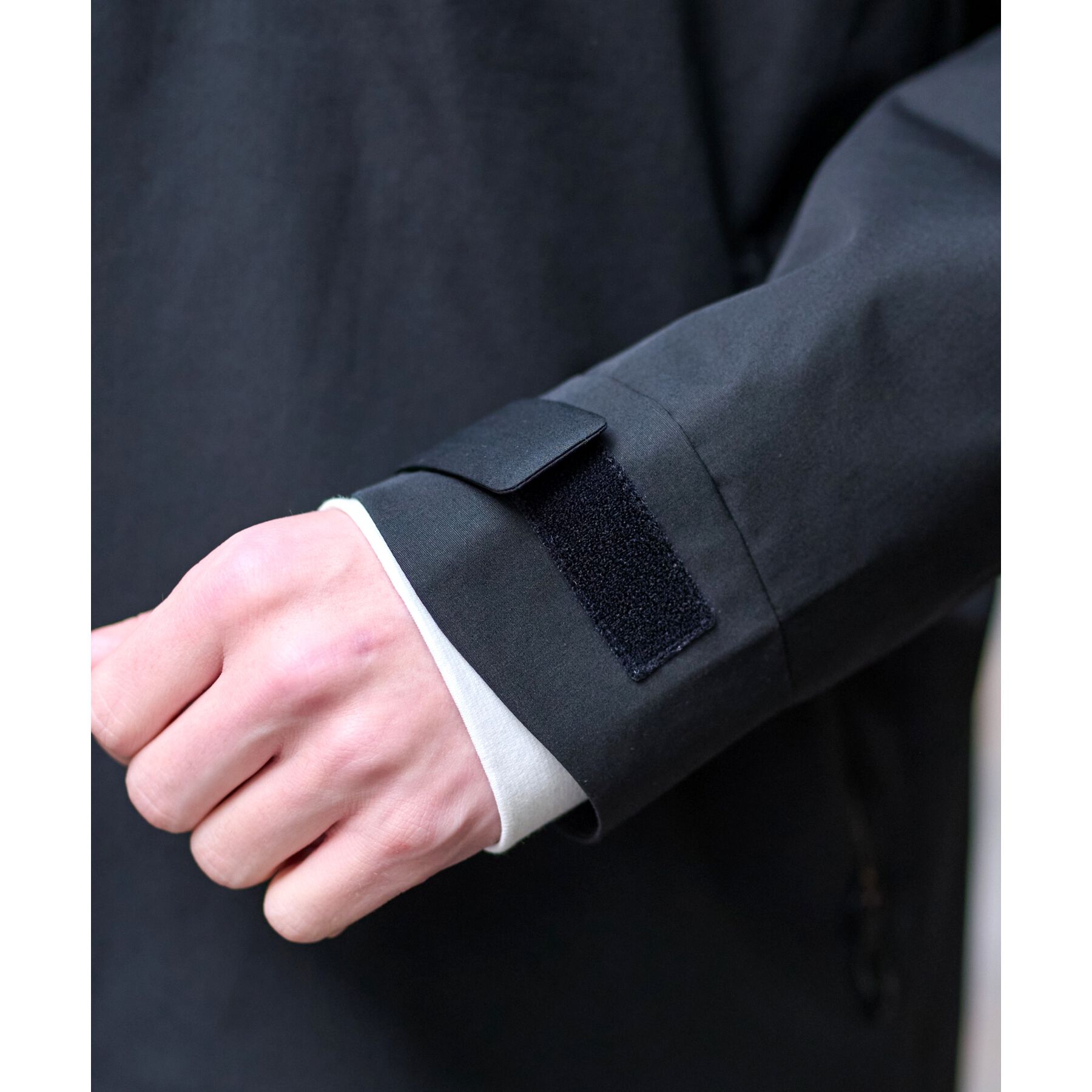 DRESSTERIOR「レインプルーフ シェルパーカ」|ブルゾン・スタジャン|