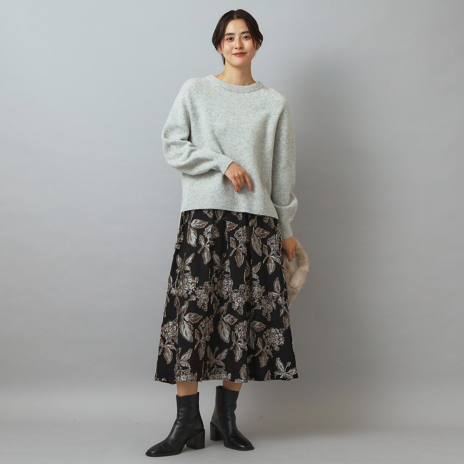 DRESSTERIOR「【otonaMUSE 11月号掲載】カシミヤブレンドクルーネックニット」|ニット・セーター|