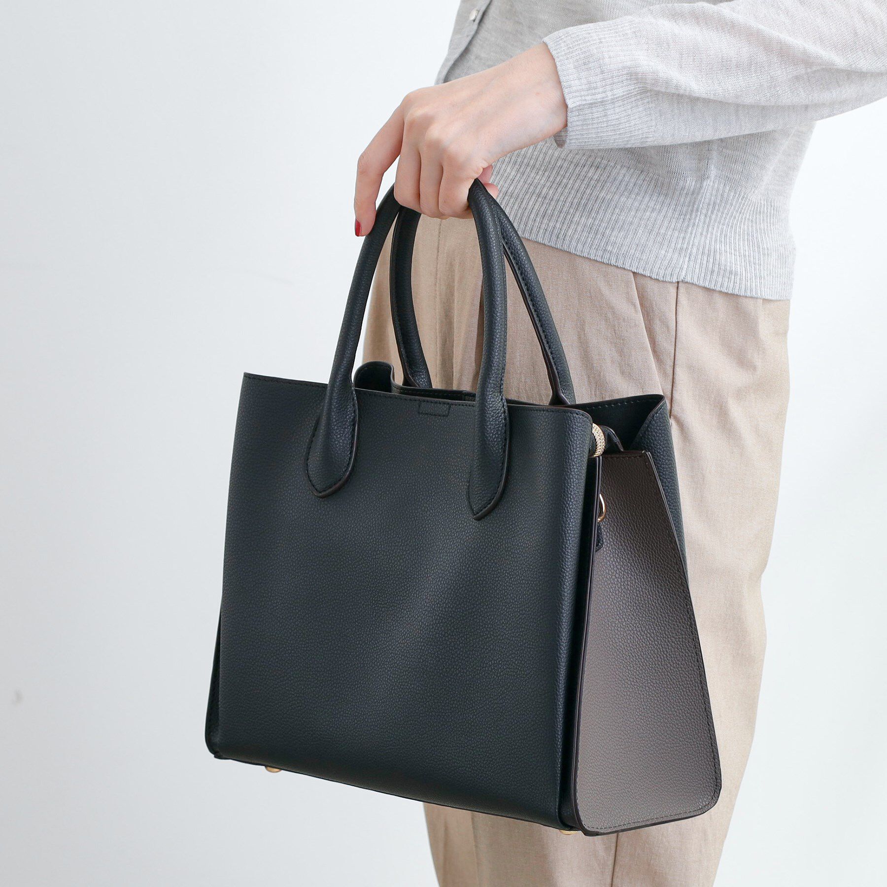 grove「【人間工学】中仕切りバイカラー2WAYトート」|トートバッグ|ブラック(519)