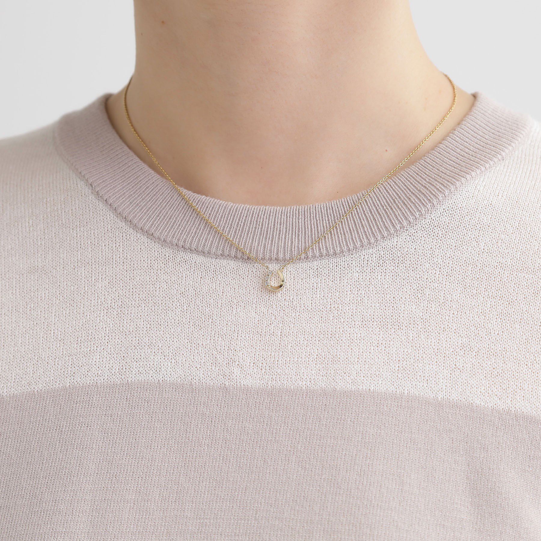 grove「ビジューホースシューショートネックレス」|ネックレス|