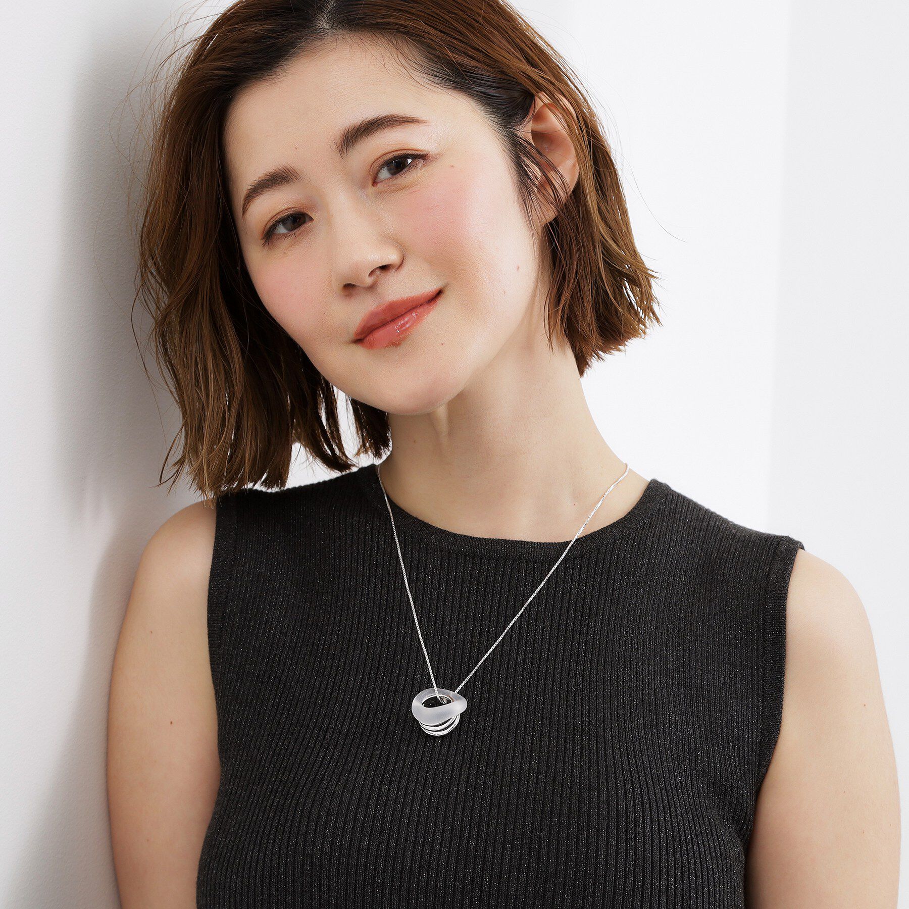 grove「カラーアクリルリングネックレス」|ネックレス|