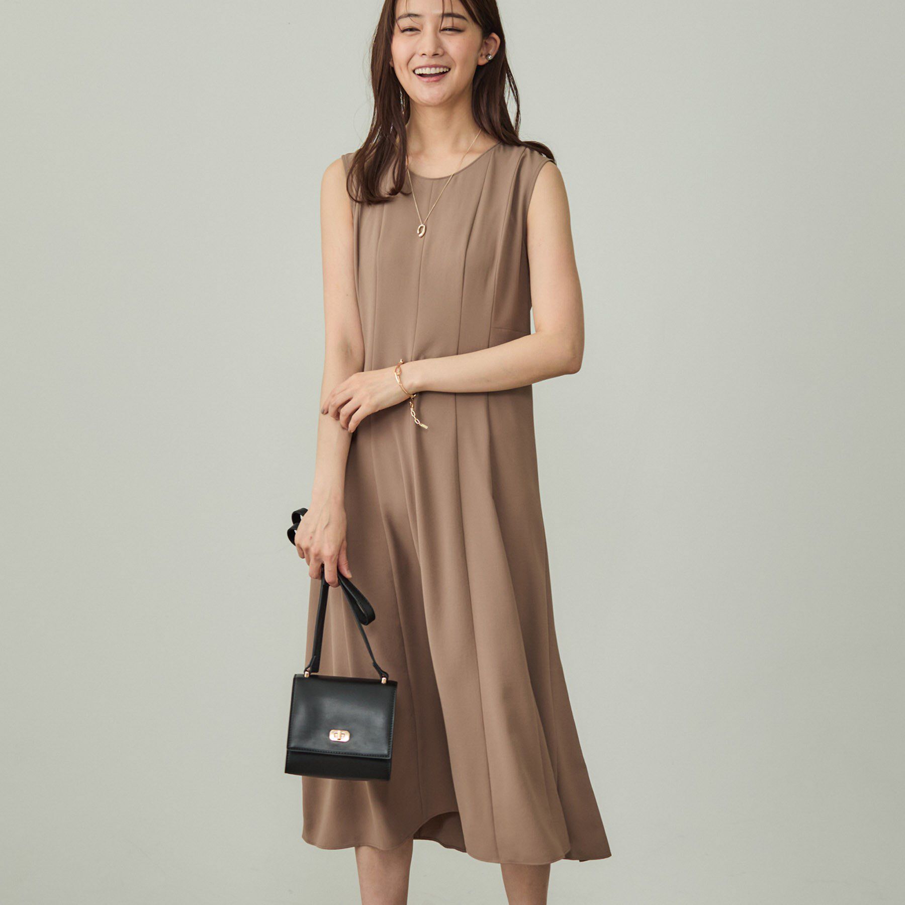 INDIVI「【美シルエット】ノースリーブワンピース」|ワンピース|